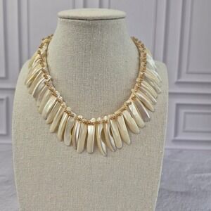 Vintage Mother of Pearl Shell Fringe Choker Necklace Cream Gold Tone 15 Japan